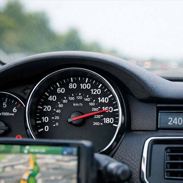 140 mph en km/h : conversion rapide et explication simple